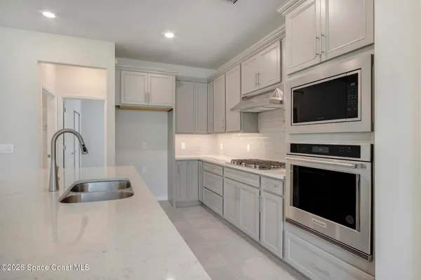 $4,350 | 10369 Pk Ests Avenue, Orlando, FL 32836