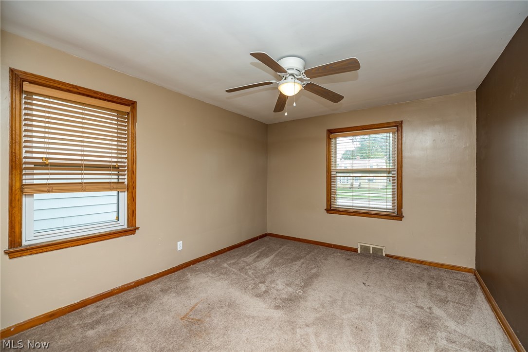 6062 West 54th Street Parma, OH 44129 - Photo 14 of 27