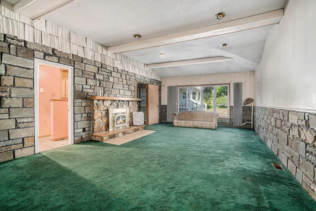 $365,000 | 19100-146 Fairchild Road, Constantine, MI 49042