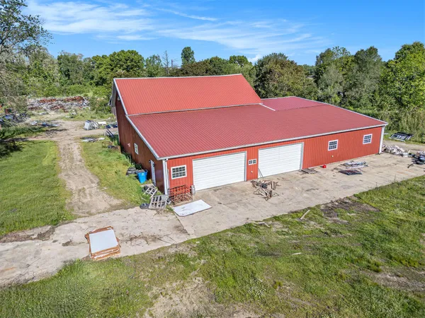 $365,000 | 19100-146 Fairchild Road, Constantine, MI 49042