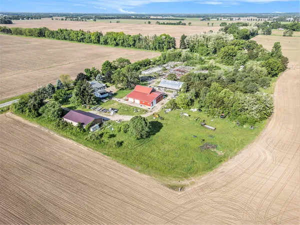 $365,000 | 19100-146 Fairchild Road, Constantine, MI 49042