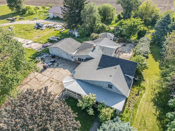 $365,000 | 19100-146 Fairchild Road, Constantine, MI 49042