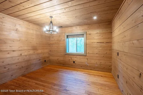 $1,250,000 | 172 Spurwood Drive, Star Valley Ranch, WY 83127