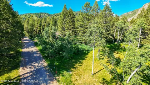 $1,250,000 | 172 Spurwood Drive, Star Valley Ranch, WY 83127