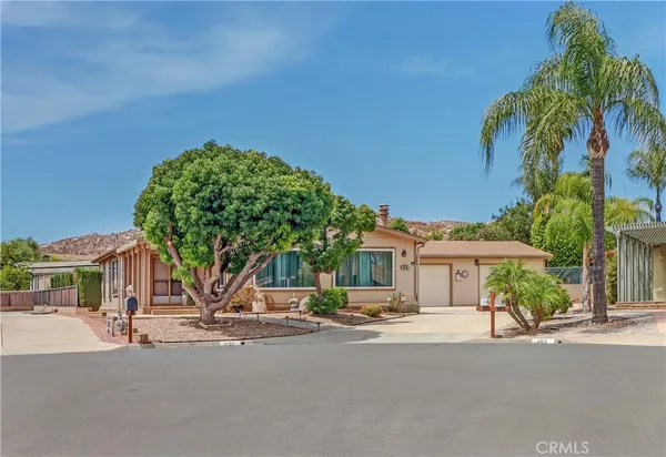 $455,000 | 470 Quail Court, Perris, CA 92570