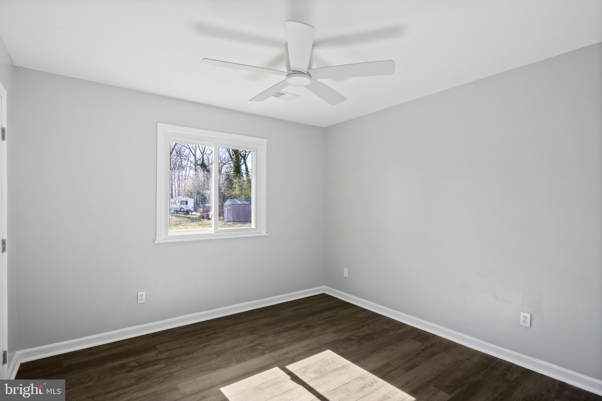 929 Edgewood Road Edgewater, MD 21037 - Photo 25 of 43 Bedroom 3