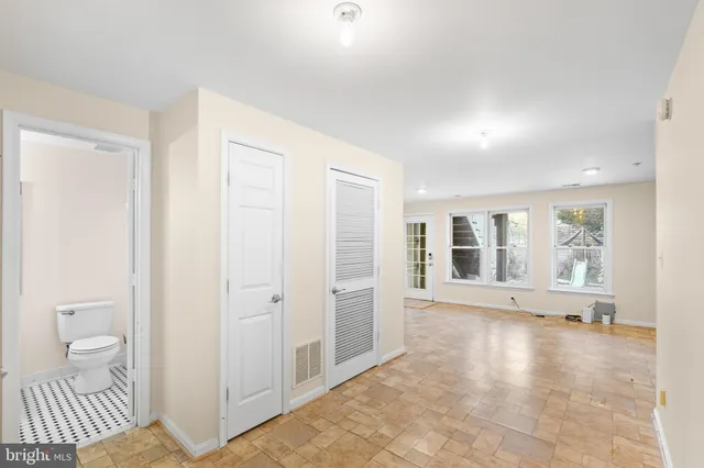 $835,000 | 596 Chestertown Street, Gaithersburg, MD 20878