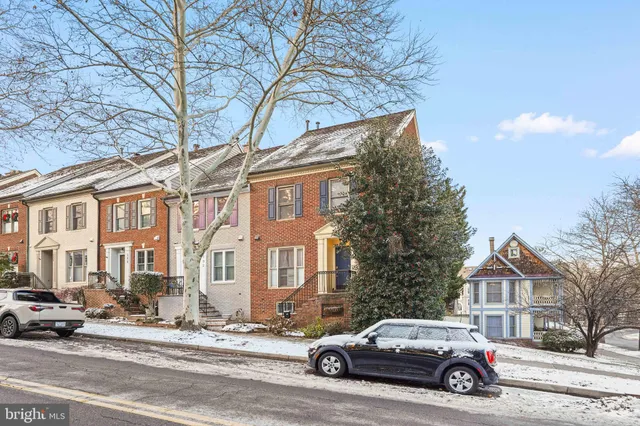 $835,000 | 596 Chestertown Street, Gaithersburg, MD 20878