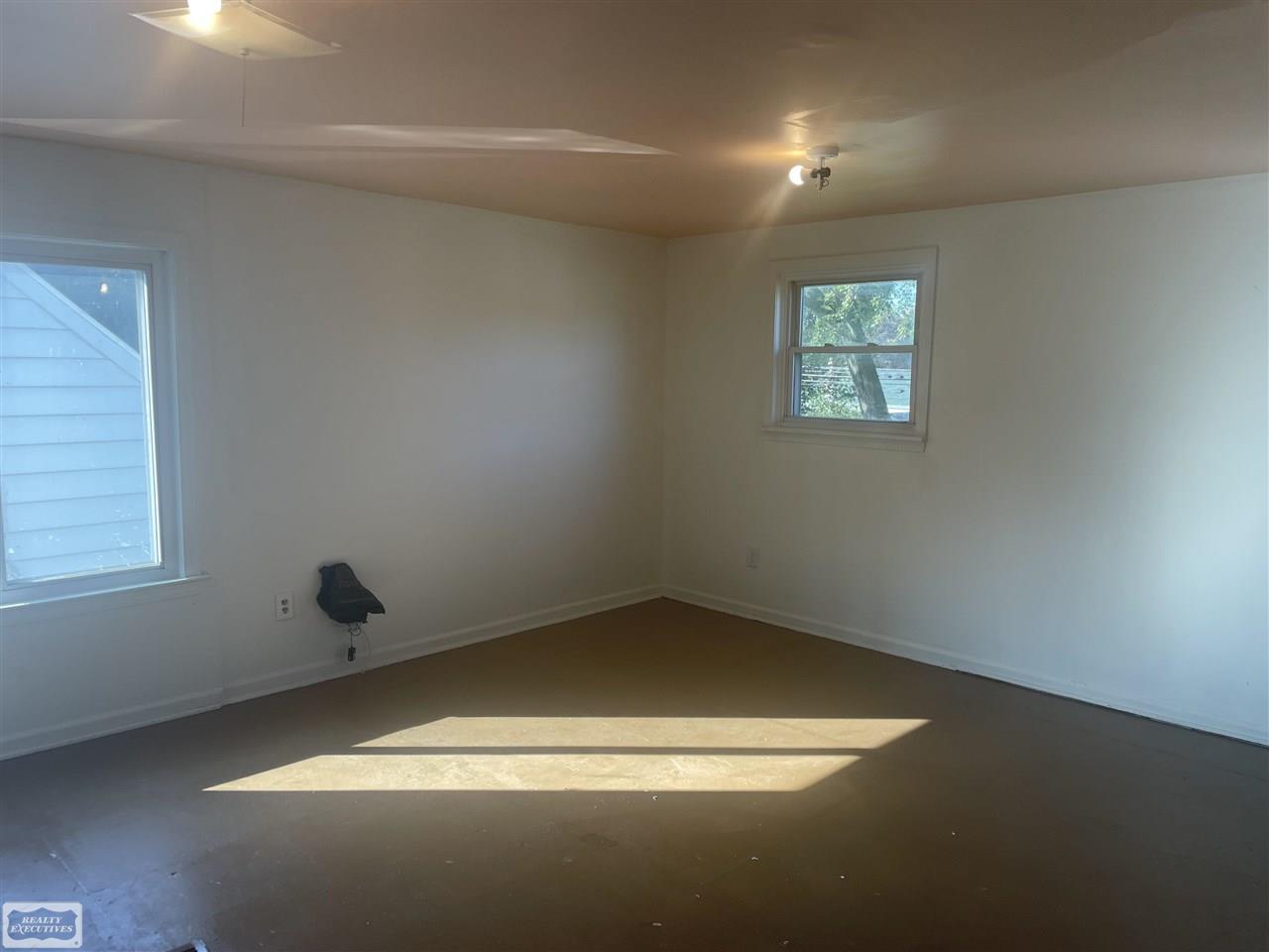 1320 South Campbell Road Royal Oak, MI 48067 - Photo 4 of 6
