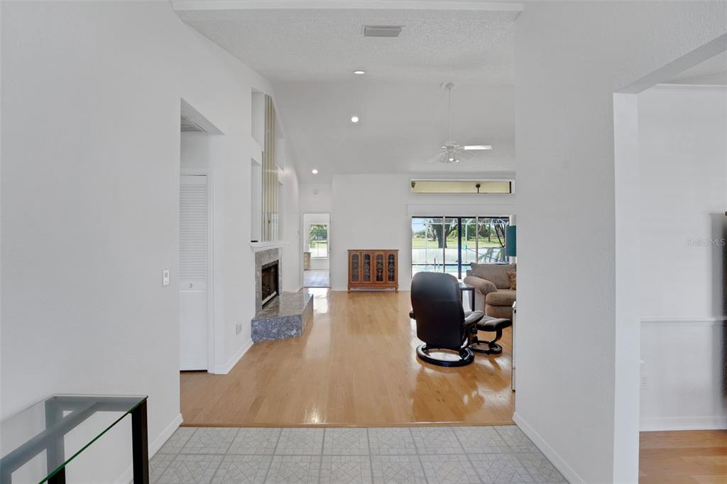 2984 Plantation Road Winter Haven, FL 33884 - Photo 12 of 38