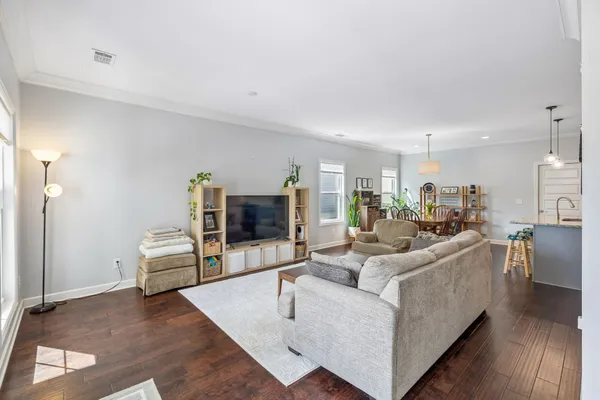 $489,900 | 7398 Old Harding Pike, Nashville, TN 37221