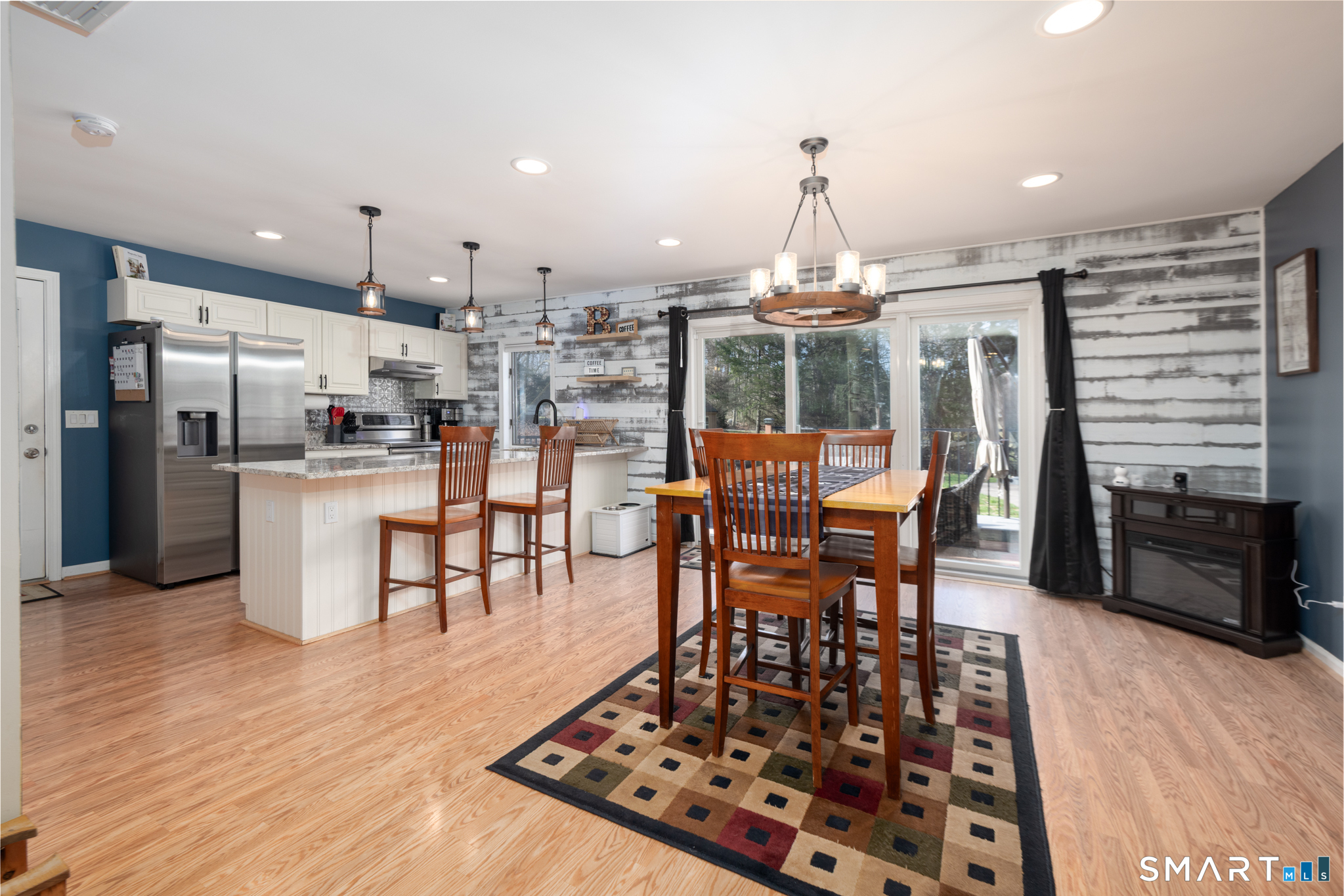 19 Cheney Road Marlborough, CT 06447 - Photo 2 of 36