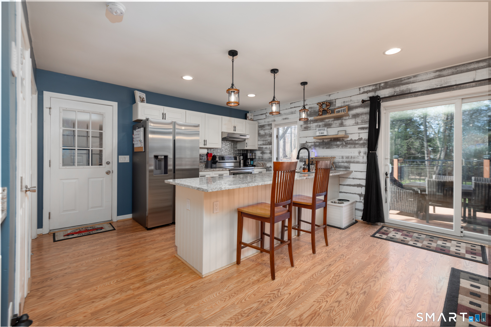 19 Cheney Road Marlborough, CT 06447 - Photo 3 of 36