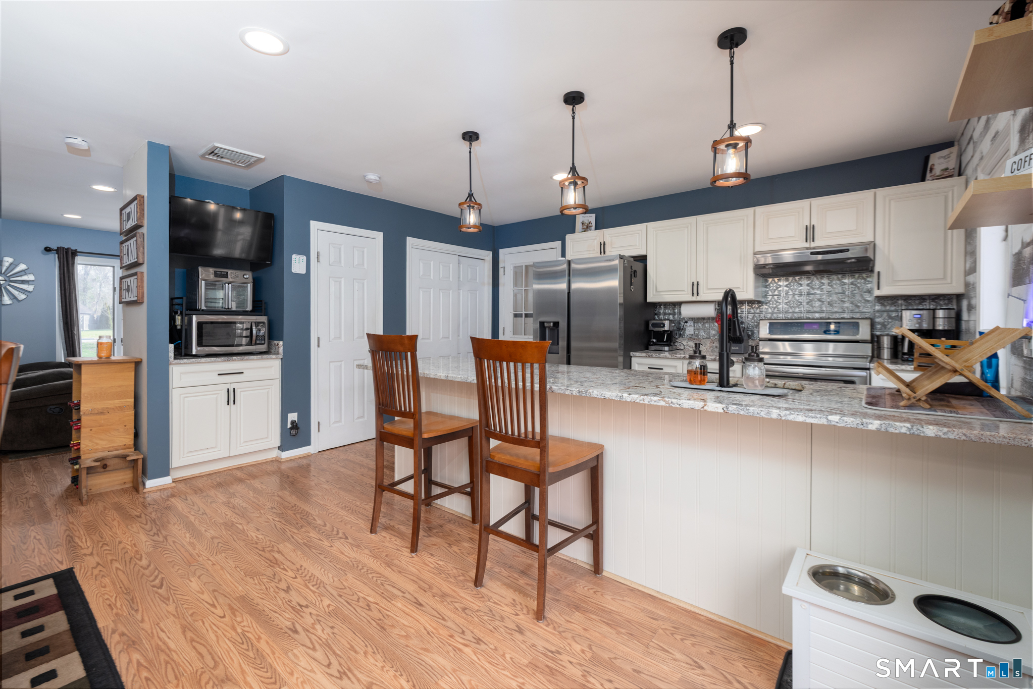 19 Cheney Road Marlborough, CT 06447 - Photo 6 of 36