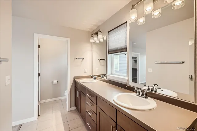 $2,795 | 4100 Albion Street, Unit 1115, Denver, CO 80216