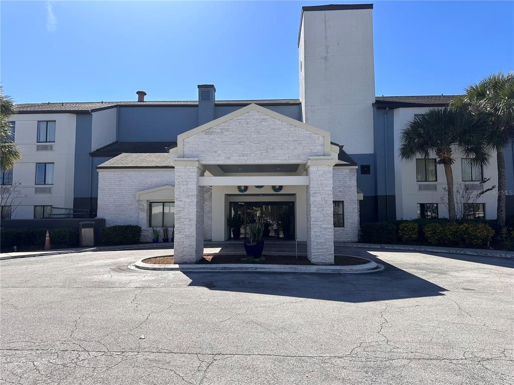 8536 West Irlo Bronson Memorial Hwy Unit 300  