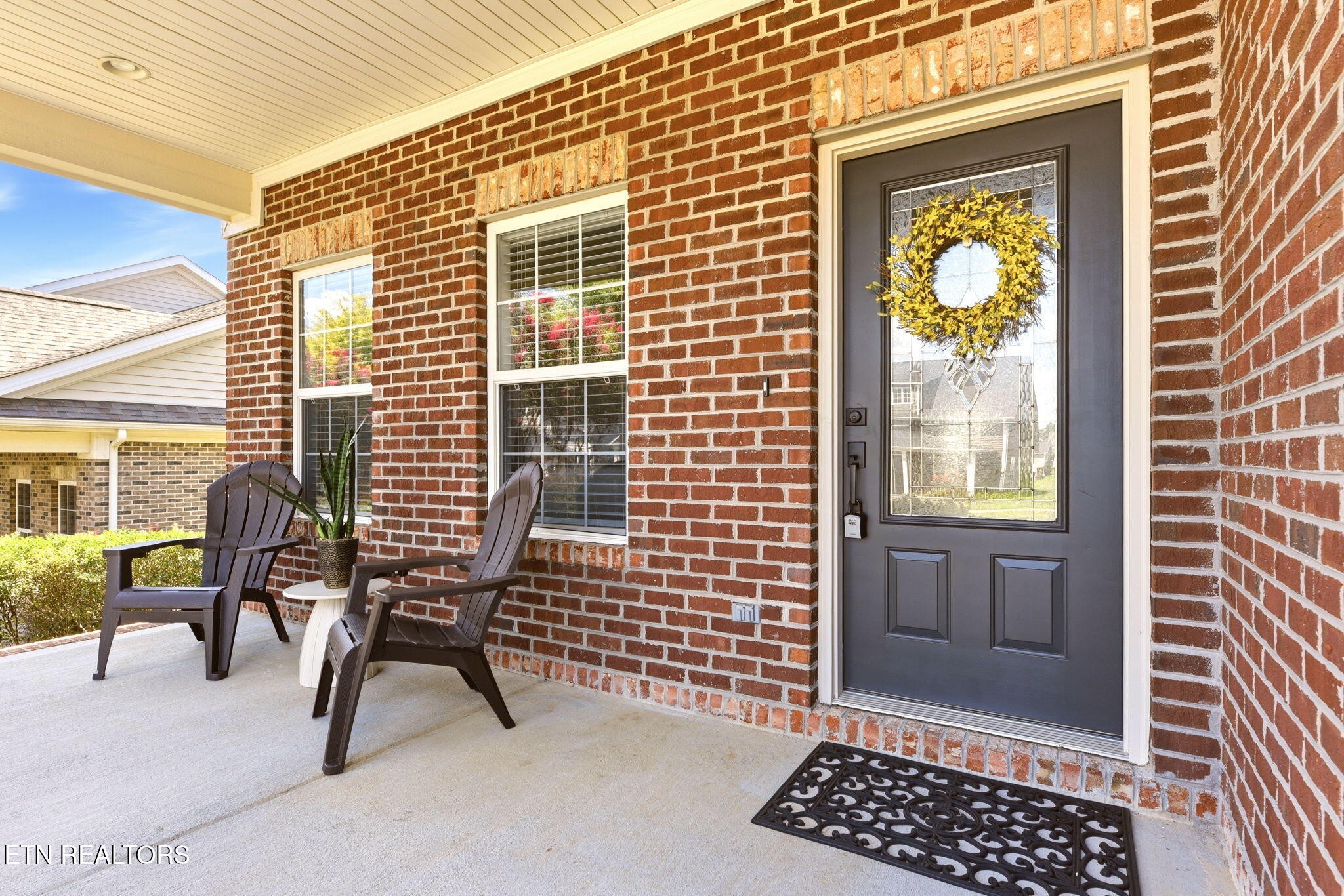 122 Hardinberry Street Oak Ridge, TN 37830 - Photo 2 of 25 Gallery Image 2