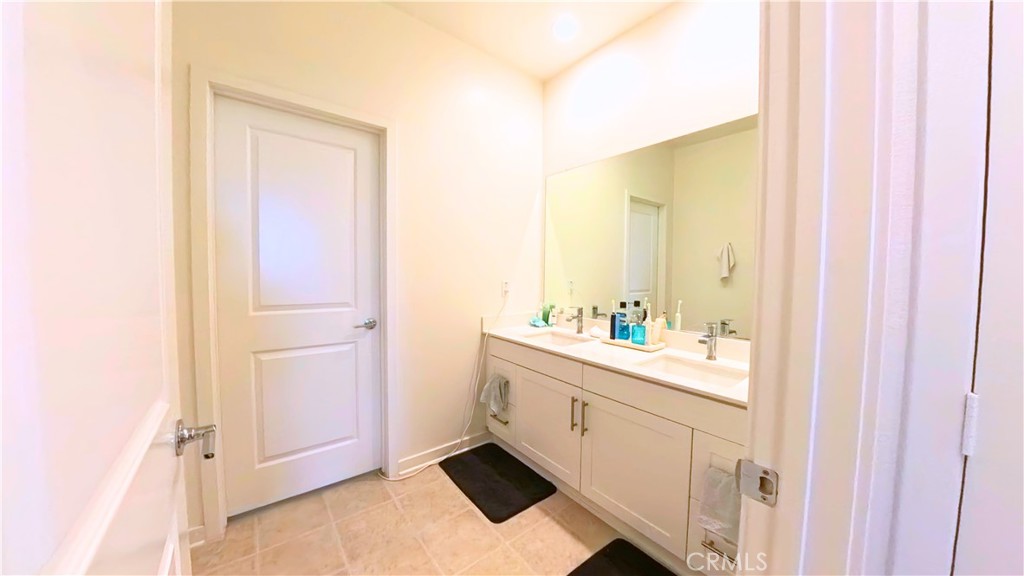 6035 Rio Bravo Avenue Eastvale, CA 92880 - Photo 17 of 50