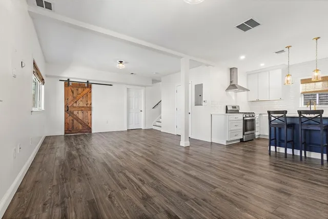 $889,000 | 3 Clinton Road, Revere, MA 02151