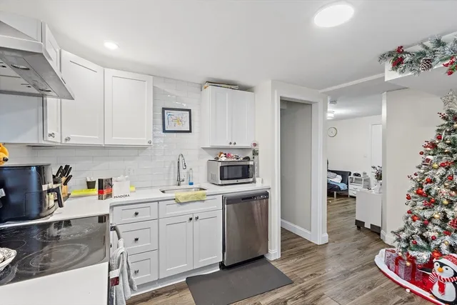 $889,000 | 3 Clinton Road, Revere, MA 02151