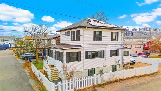 $889,000 | 3 Clinton Road, Revere, MA 02151