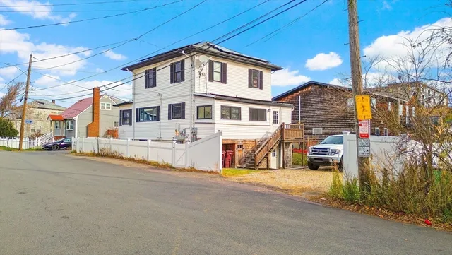 $889,000 | 3 Clinton Road, Revere, MA 02151