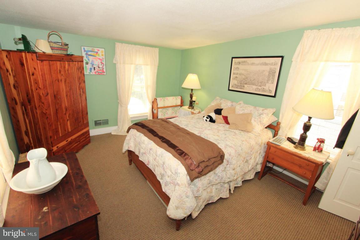 115 South Cedar Street Lititz, PA 17543 - Photo 14 of 22