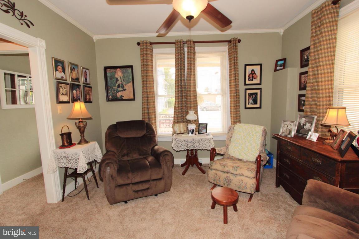 115 South Cedar Street Lititz, PA 17543 - Photo 3 of 22