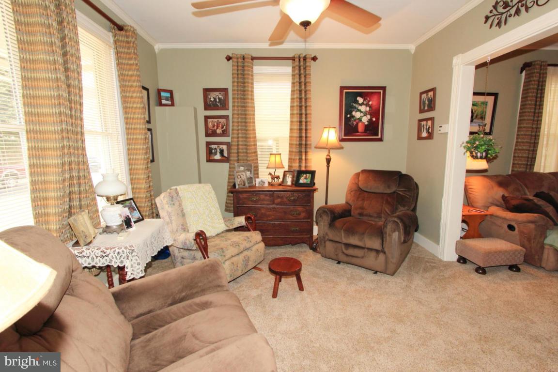 115 South Cedar Street Lititz, PA 17543 - Photo 4 of 22