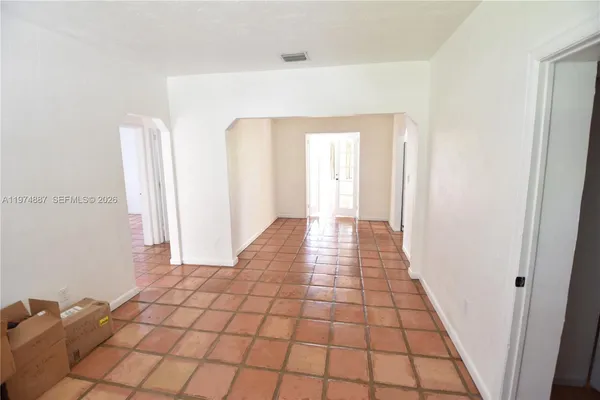 $3,150 | 5900 Southwest 60th Street, Miami, FL 33143