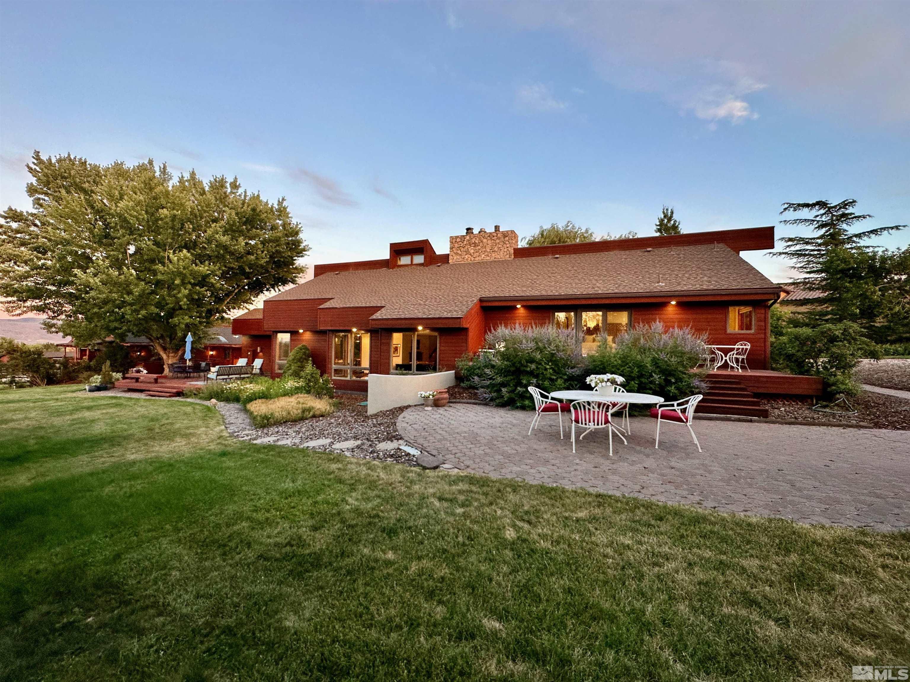 3485 Lunsford Court Reno, NV 89511 - Photo 8 of 40 Photo 8