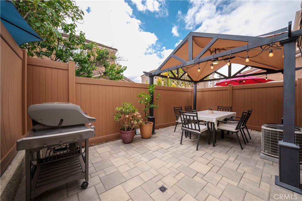 8 Rue Du Parc Lake Forest, CA 92610 - Photo 33 of 49