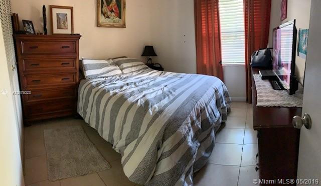 11495 Southwest 109th Road, Unit 11A Miami, FL 33176 - Photo 8 of 12 guest bedroom