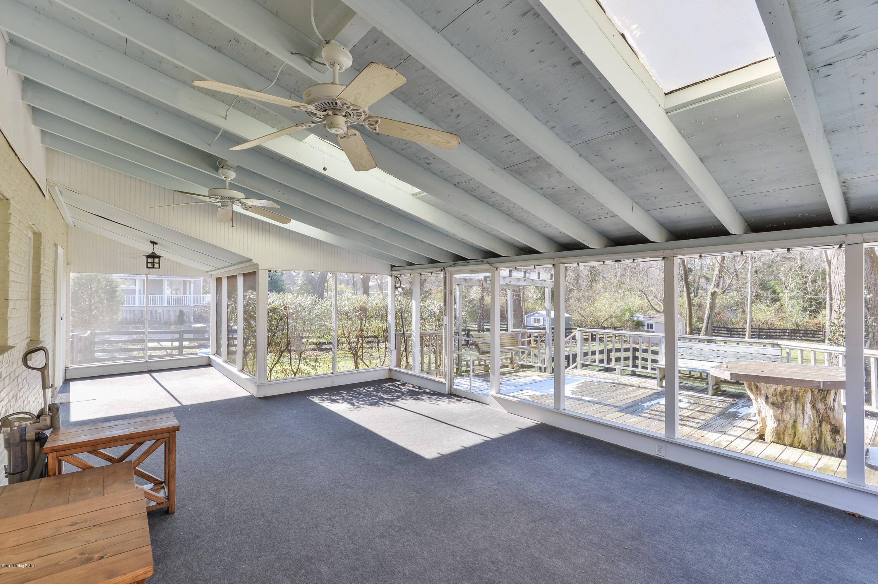 1402 Elm Road Anchorage, KY 40223 - Photo 38 of 50 051 LSIR 20181128 0745