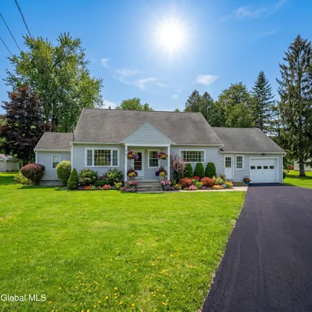 $339,999 | 14 Lansing Street, Hagaman, NY 12086