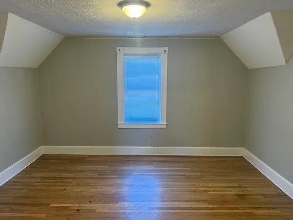 $2,800 | 113 Union Street, Unit 2, Bridgewater, MA 02324