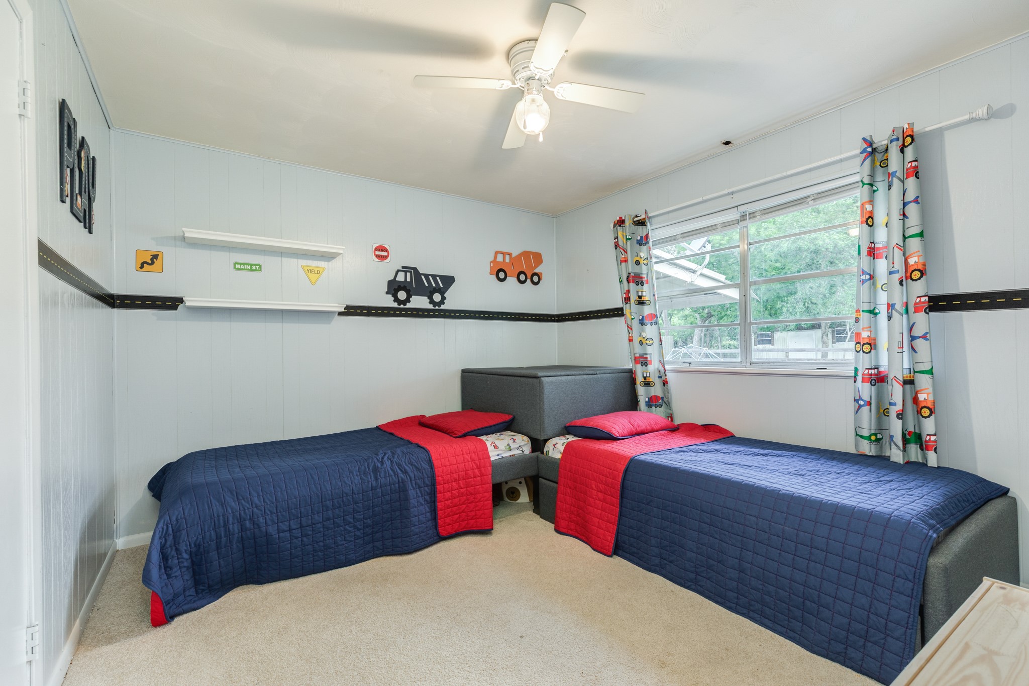 621 Southside Drive Angleton, TX 77515 - Photo 18 of 25