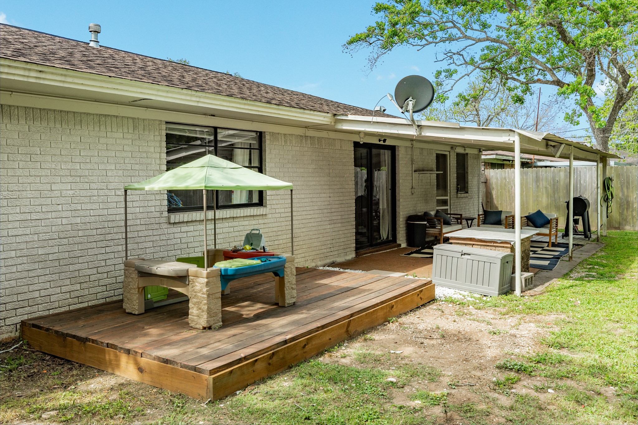 621 Southside Drive Angleton, TX 77515 - Photo 22 of 25