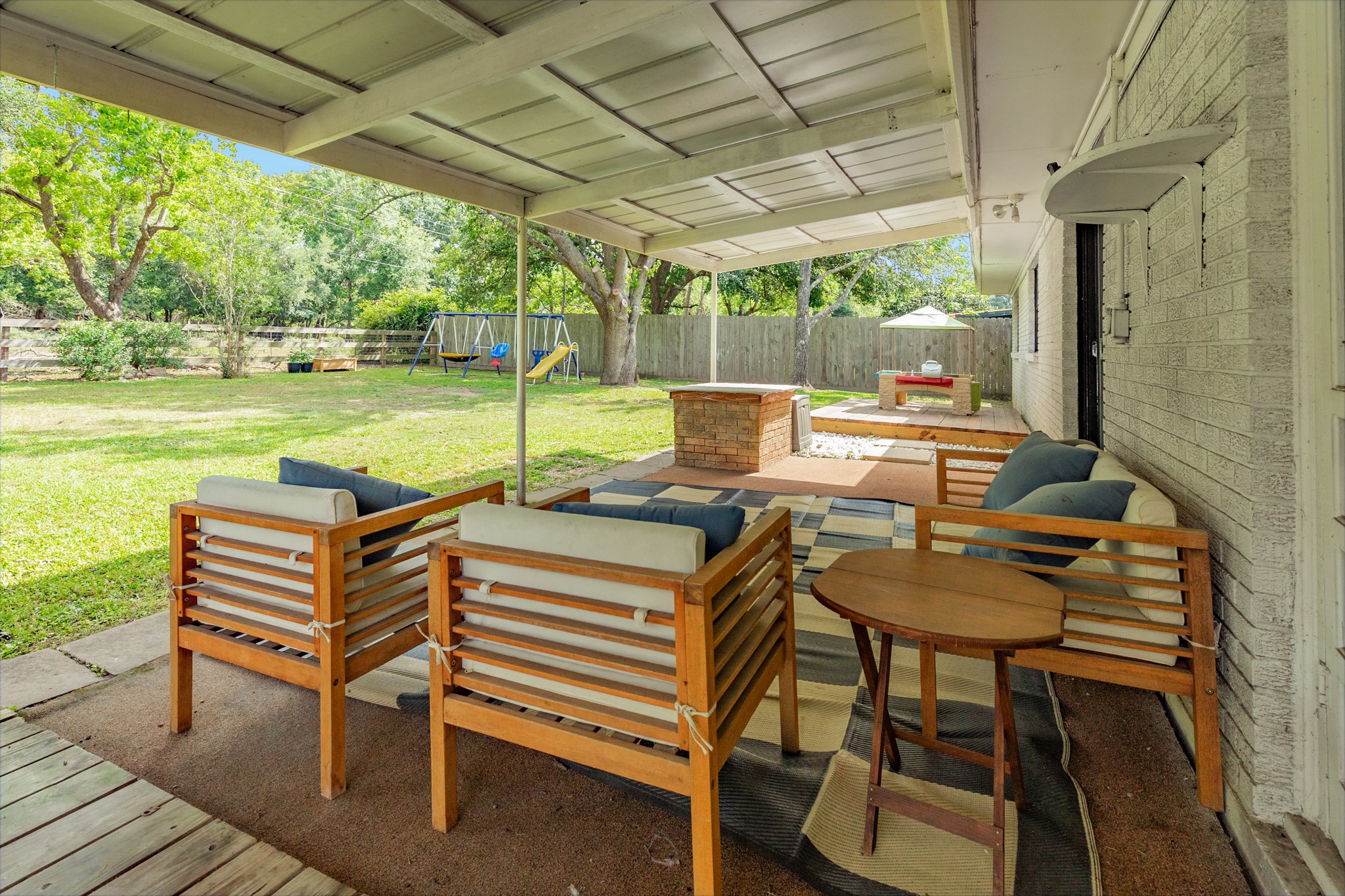 621 Southside Drive Angleton, TX 77515 - Photo 23 of 25