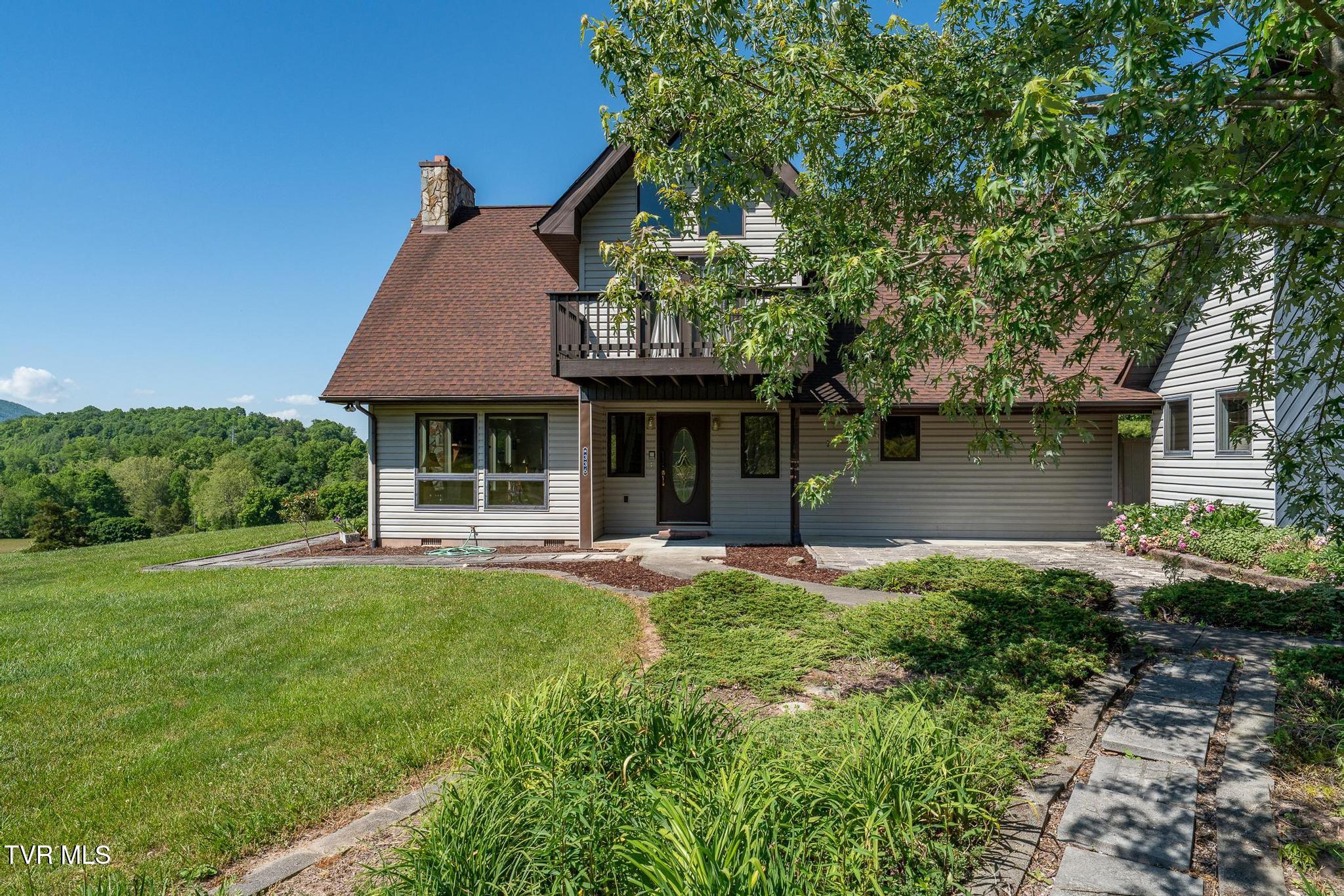 336 Mack Branch Road Mountain City, TN 37683 - Photo 12 of 94 336 Mack Branch Road (38 of 109)