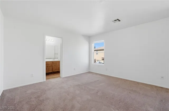 $1,930 | 2832 King Michael Avenue, North Las Vegas, NV 89086
