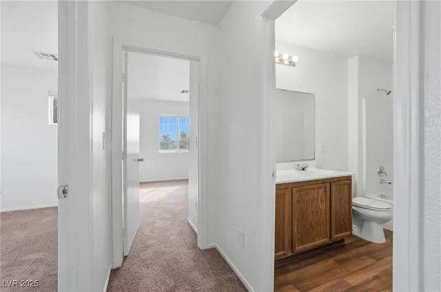 $1,930 | 2832 King Michael Avenue, North Las Vegas, NV 89086