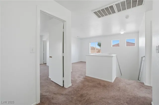 $1,930 | 2832 King Michael Avenue, North Las Vegas, NV 89086