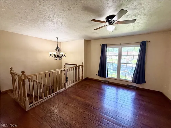 $254,000 | 1128 Oakwood Drive, Vermilion, OH 44089
