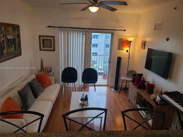 $227,500 | 11060 Southwest 196th Street, Unit 406, Cutler Bay, FL 33157