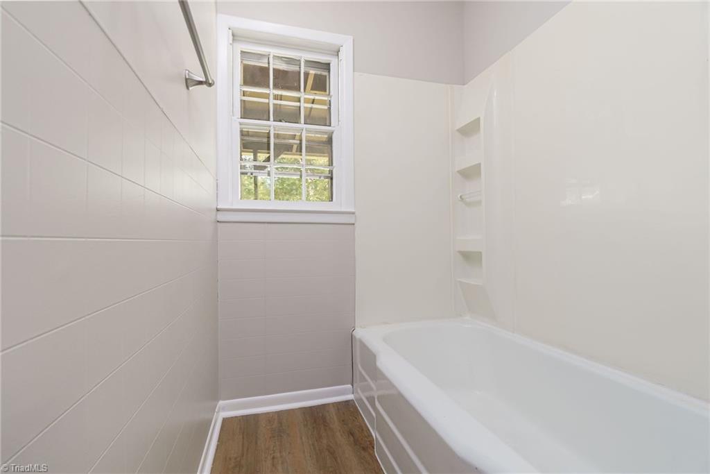 1416 Center Road Thomasville, NC 27360 - Photo 8 of 18 Gallery Image 8