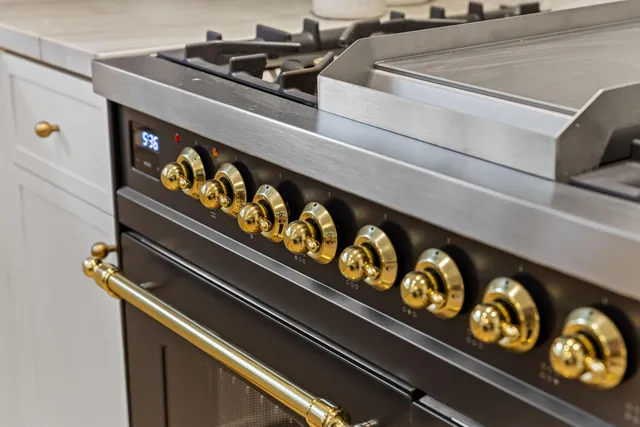 $2,100,000 | 118 Scott Street, Daniel Island, SC 29492