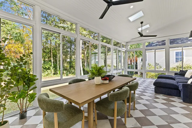 $2,100,000 | 118 Scott Street, Daniel Island, SC 29492