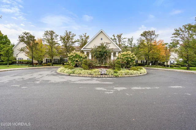 $460,000 | 23 Pine Hollow Lane, Lakewood, NJ 08701