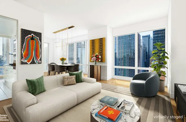 $2,222,000 | 845 United Nations Plaza, Unit 21E | Midtown East